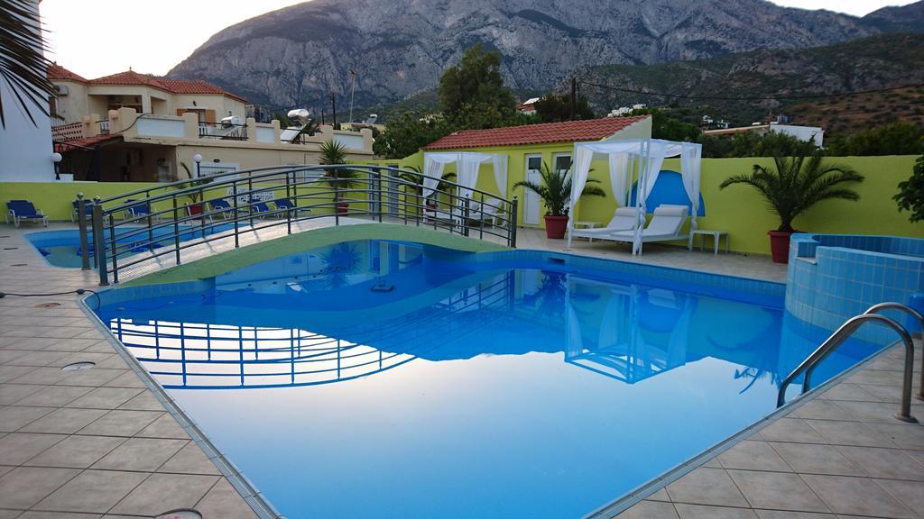 Hotel Mando Marathokampos Bagian luar foto