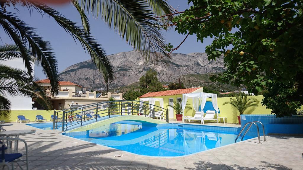 Hotel Mando Marathokampos Bagian luar foto