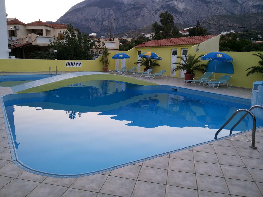 Hotel Mando Marathokampos Bagian luar foto