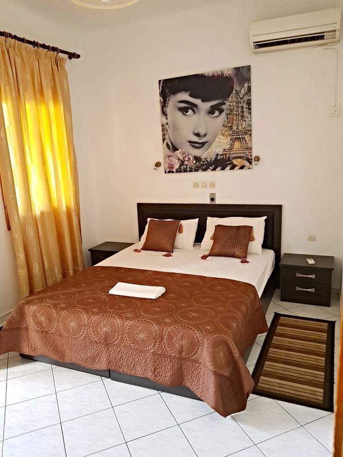 Hotel Mando Marathokampos Bagian luar foto