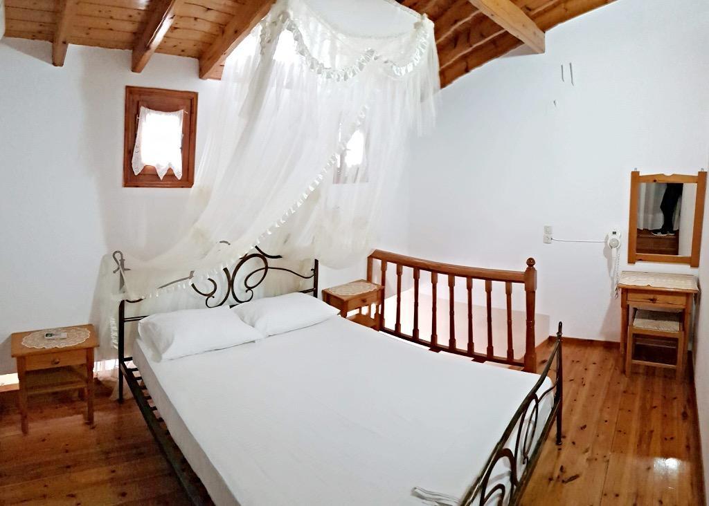 Hotel Mando Marathokampos Bagian luar foto