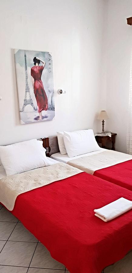 Hotel Mando Marathokampos Bagian luar foto