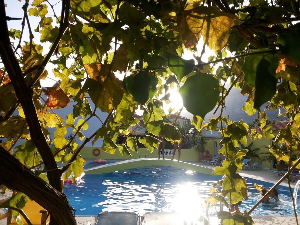 Hotel Mando Marathokampos Bagian luar foto